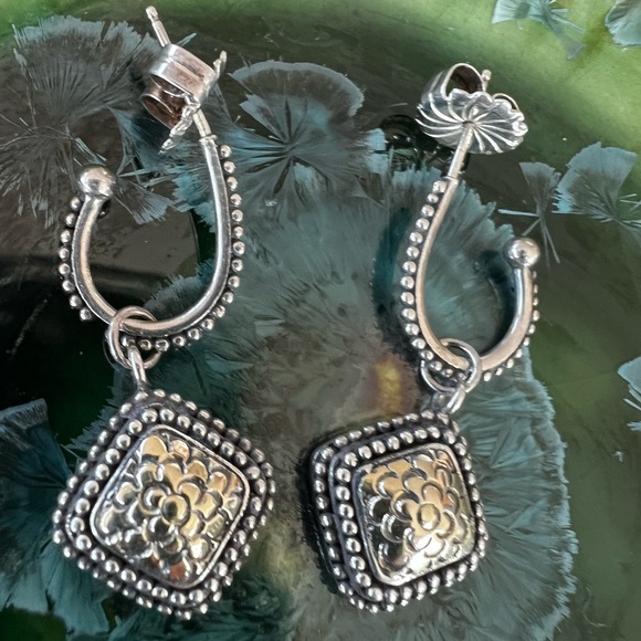 John Hardy 18k gold and silver dot drop earrings - Picture 5 of 11